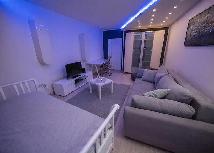 Dove's Nook - A Stylish Center Retreat Lejlighed *